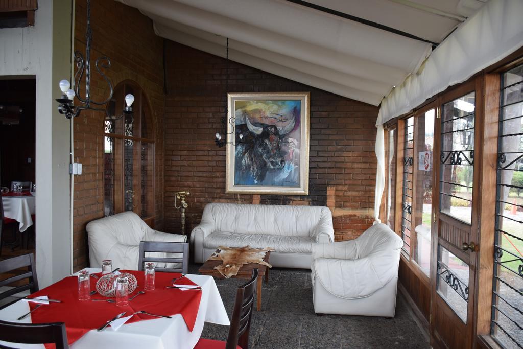 Hosteria Rosa Blanca Puembo Екстер'єр фото